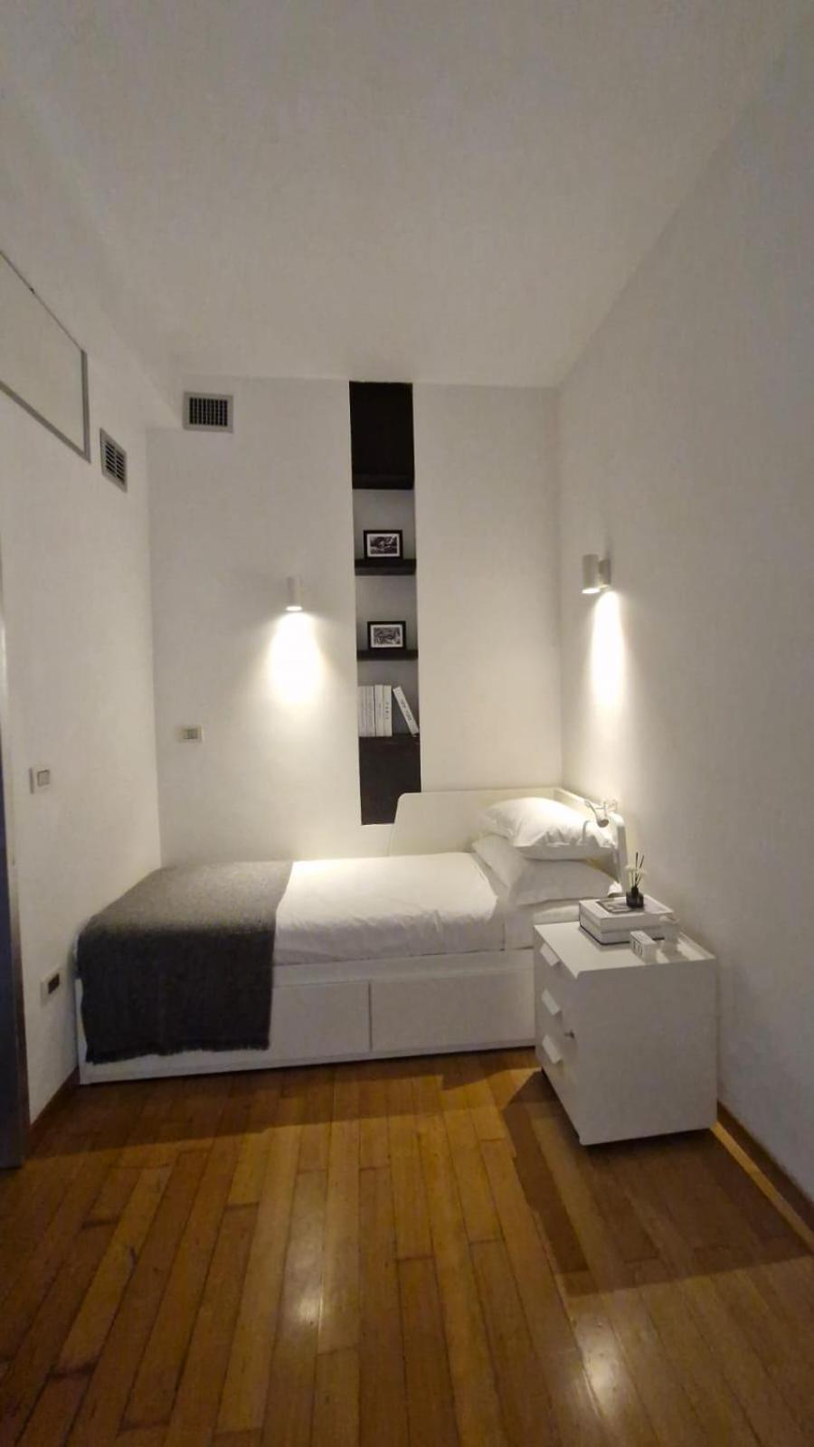 Attico Reale - In Centro, Tra Stazione E Bari Vecchia Apartment ภายนอก รูปภาพ