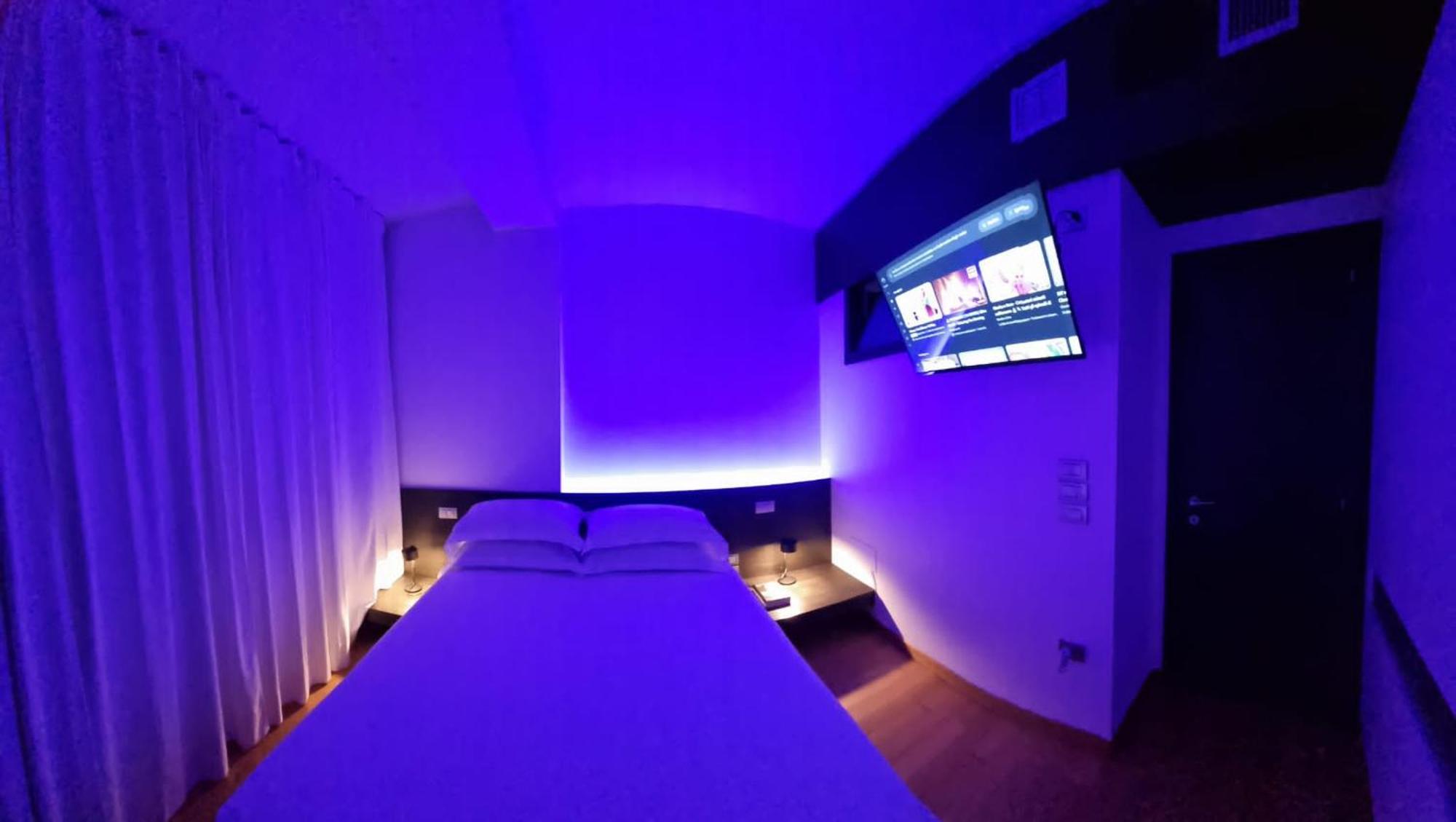 Attico Reale - In Centro, Tra Stazione E Bari Vecchia Apartment ภายนอก รูปภาพ