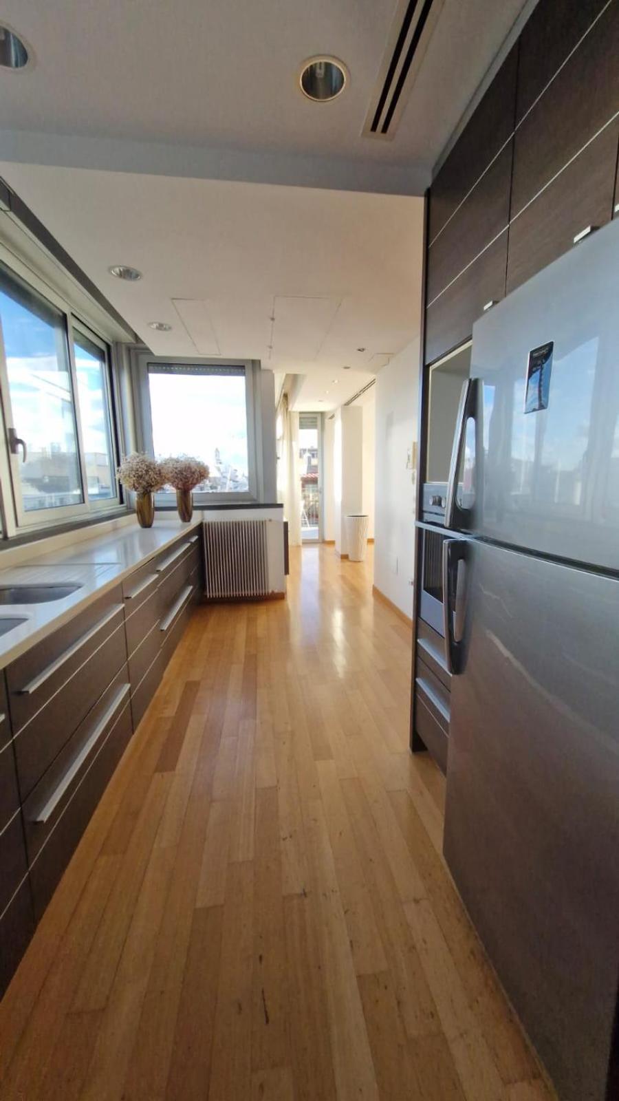 Attico Reale - In Centro, Tra Stazione E Bari Vecchia Apartment ภายนอก รูปภาพ